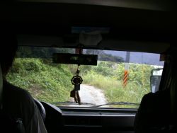 狹窄的產業道路