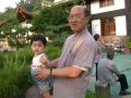 賢賢和阿公。仙佛寺2006.07.25