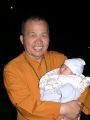 實在是很不好意思，師父眼睛不舒服，還是打閃光燈拍了這張比較清晰的影像。2007.12.23, 仙佛寺。
