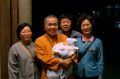 師父和爺爺奶奶。2007.12.23, 仙佛寺。